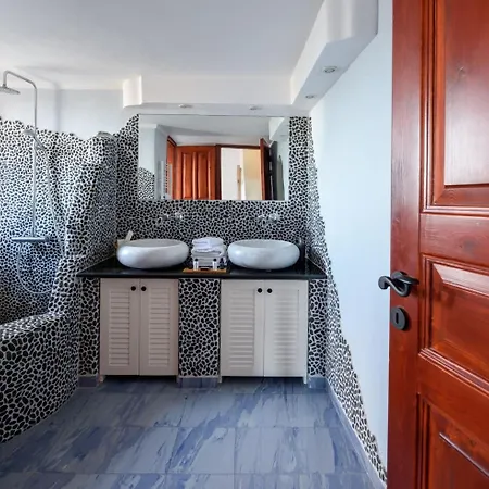 Superb Historical Ferienhaus Amalfi
