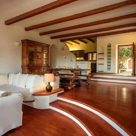 Superb Historical Ferienhaus